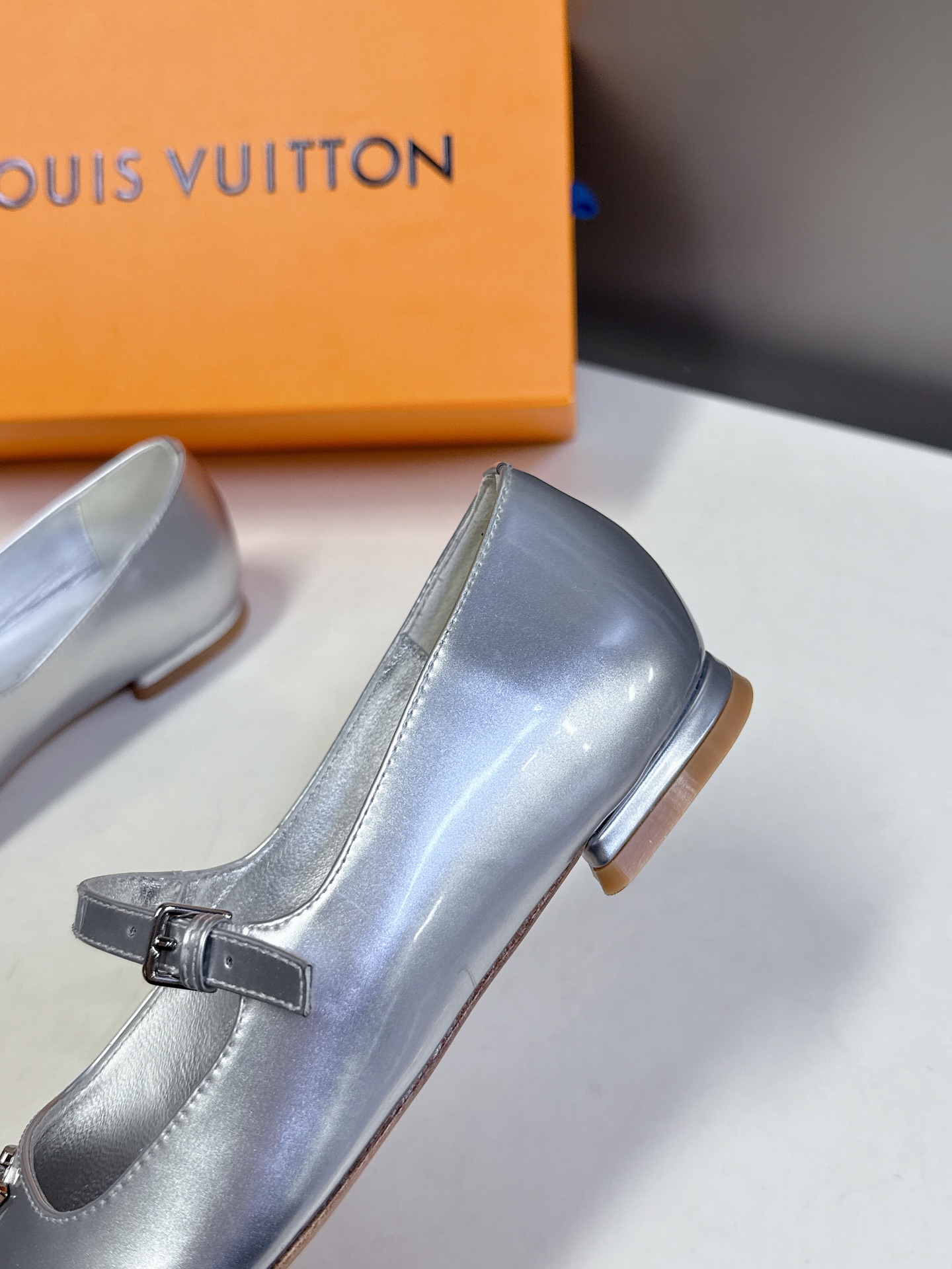 Bagsaaa LV Swing Flat Mary Jane Ballerina