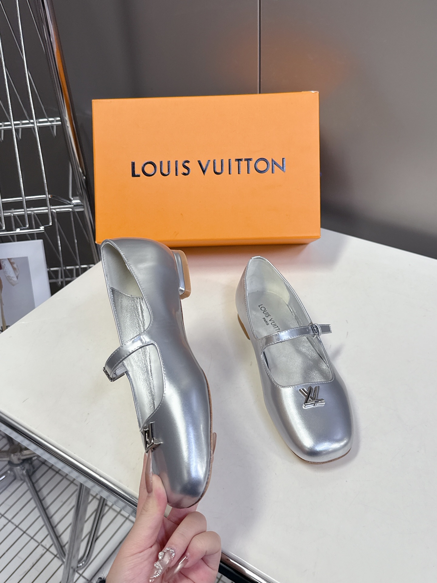 Bagsaaa LV Swing Flat Mary Jane Ballerina