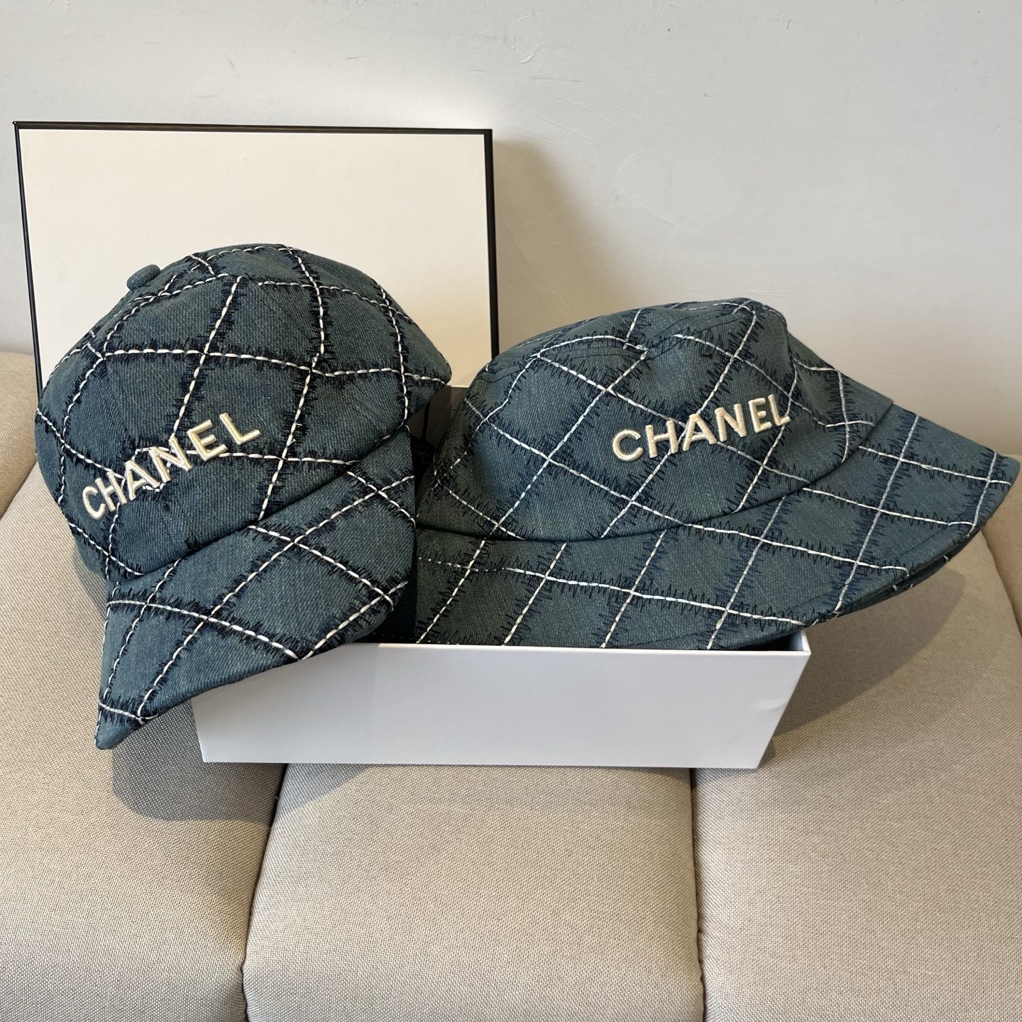 Bagsaaa Ch**el Bucket Hat 03