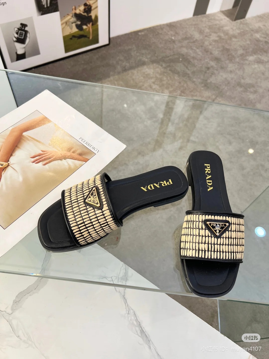 Bagsaaa Pra*a Summer Slippers Black
