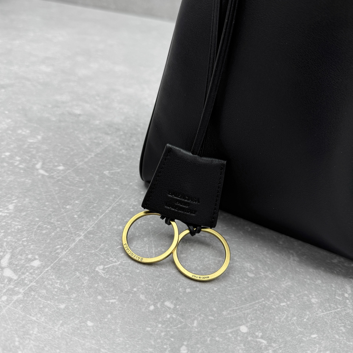Bagsaaa Ba1en*iaga Rodeo Tote Bag in black smooth calfskin - 47cm