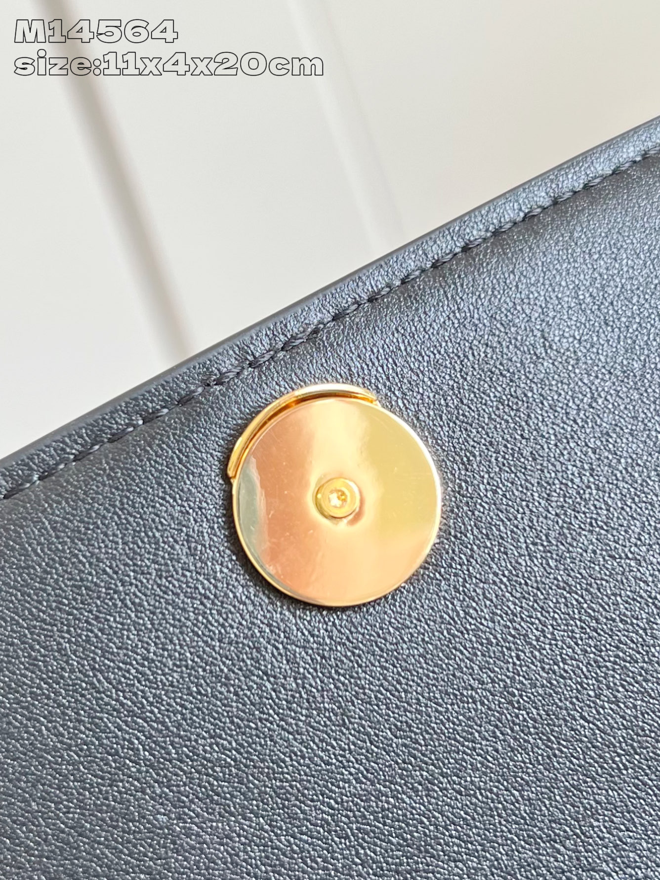 Bagsaaa LV M14564 Wallet On Chain LV Bloom Black - 20cm