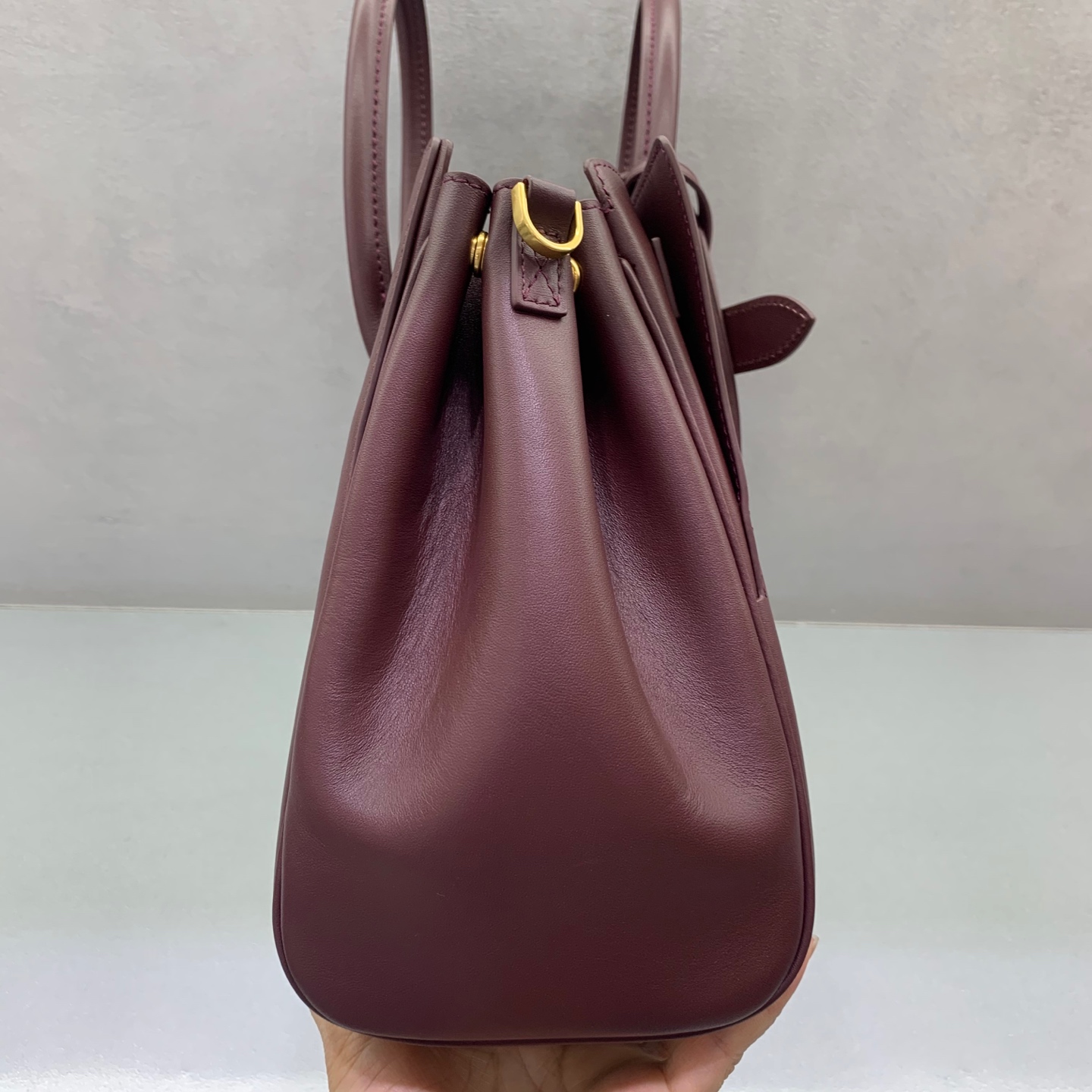 Bagsaaa Ba1en*iaga Bel Air Carry All Bag Small in burgundy smooth calfskin - 30cm