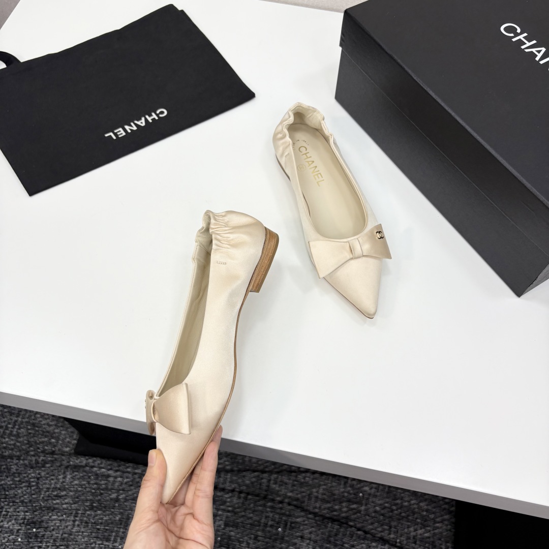 Bagsaaa Ch**el Ballet flats G46546 Beige Silk Satin