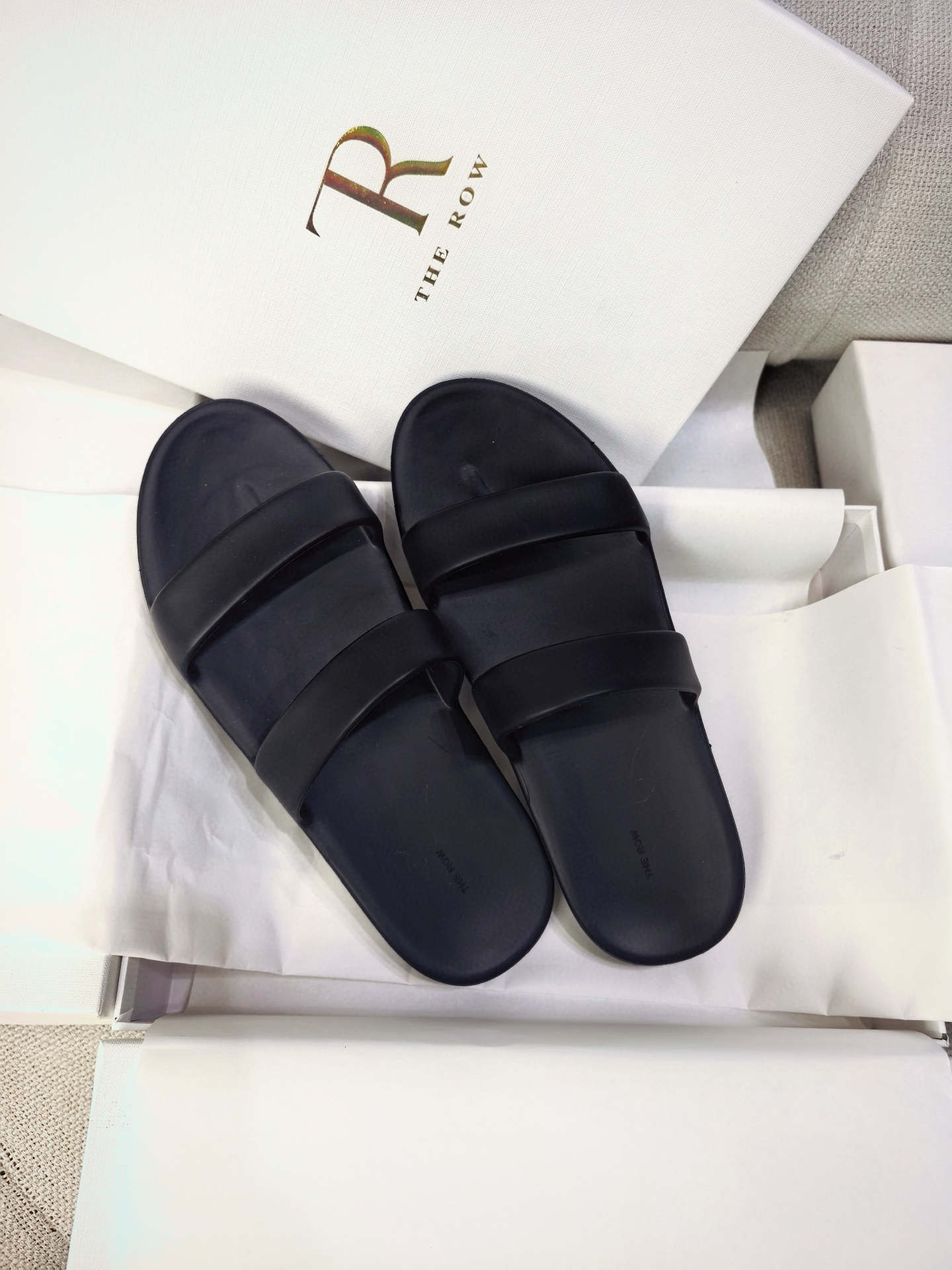 Bagsaaa The R0w Foam sandals black