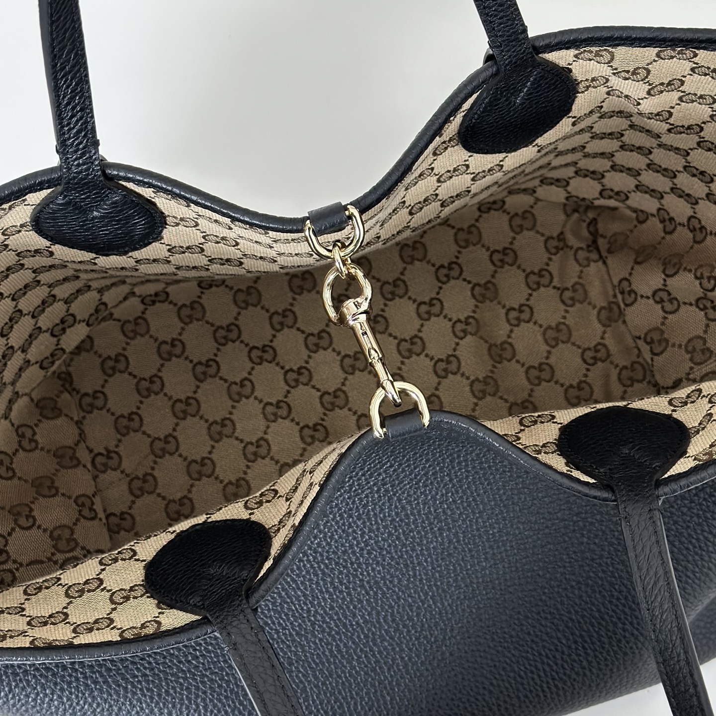 Bagsaaa Gvc*1 Totissima large reversible tote 839112 black - 30 (50)cm
