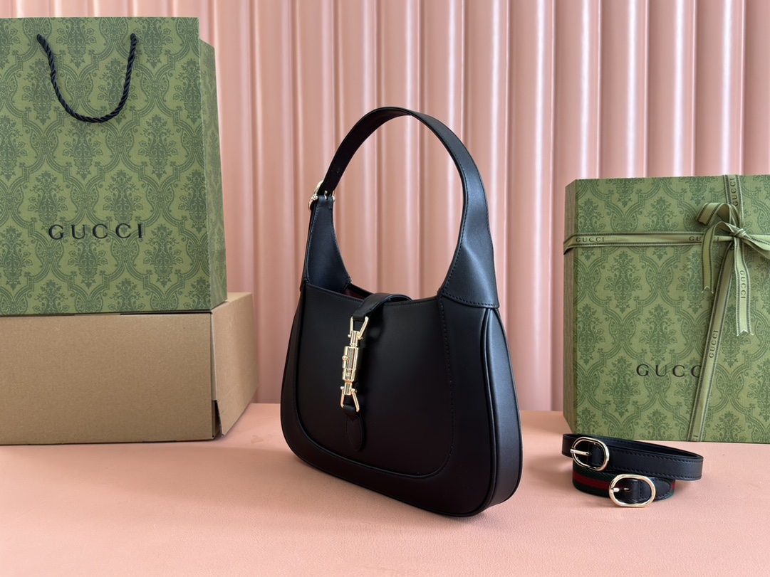 Bagsaaa Gvc*1 Jackie 1961 small shoulder bag 810232 black smooth leather - 27.5x19x4cm
