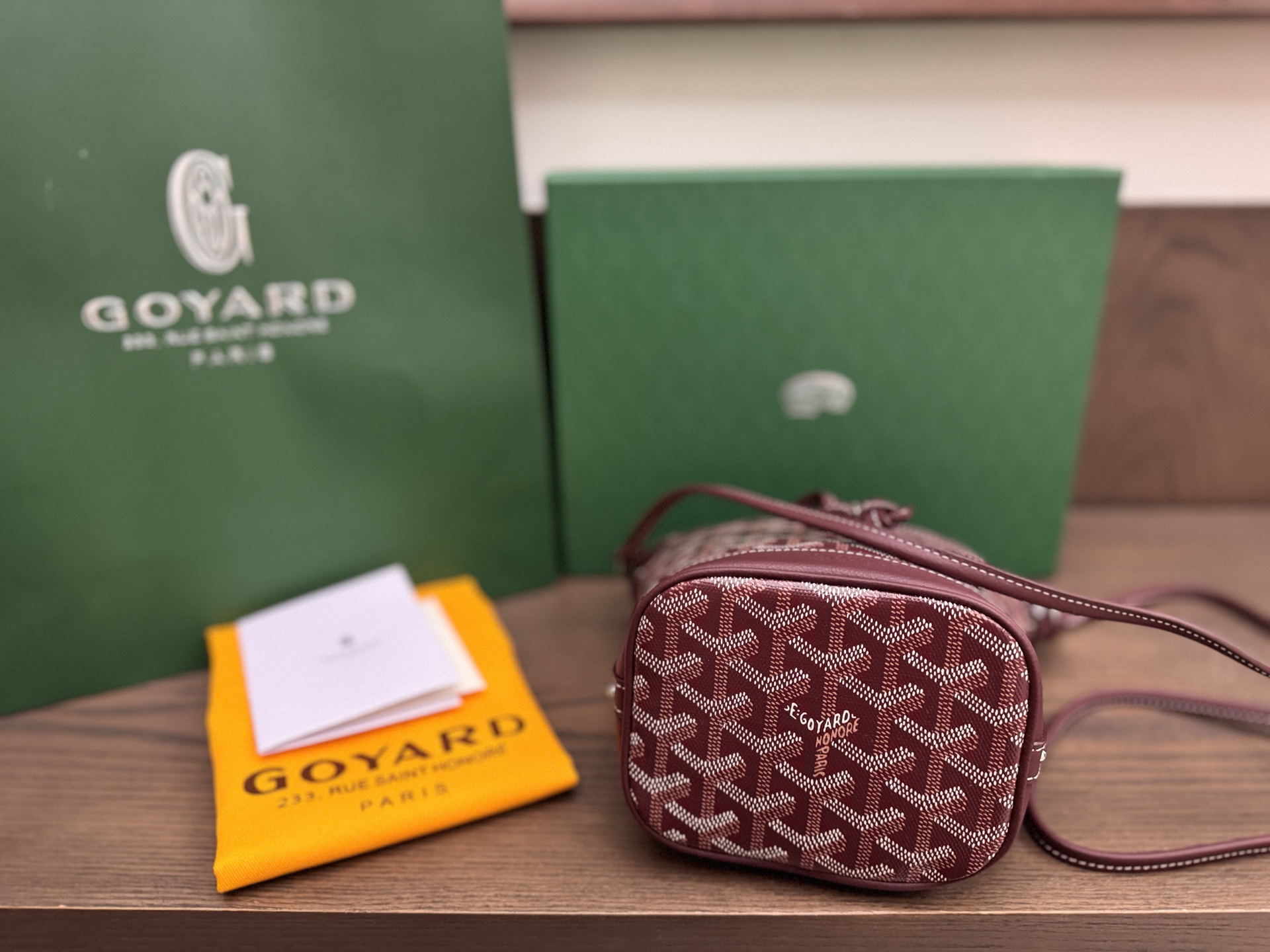 Bagsaaa G09ard Petit Flot Mini bucket bag Burgundy - 17.5cm