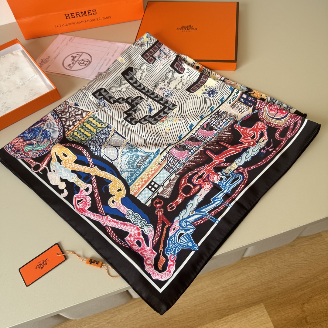 Bagsaaa H**me5 Scarf - 90*90cm