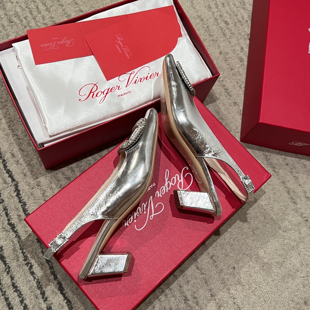 Bagsaaa Roger Vivier Belle Vivier Slingback Pumps in silver