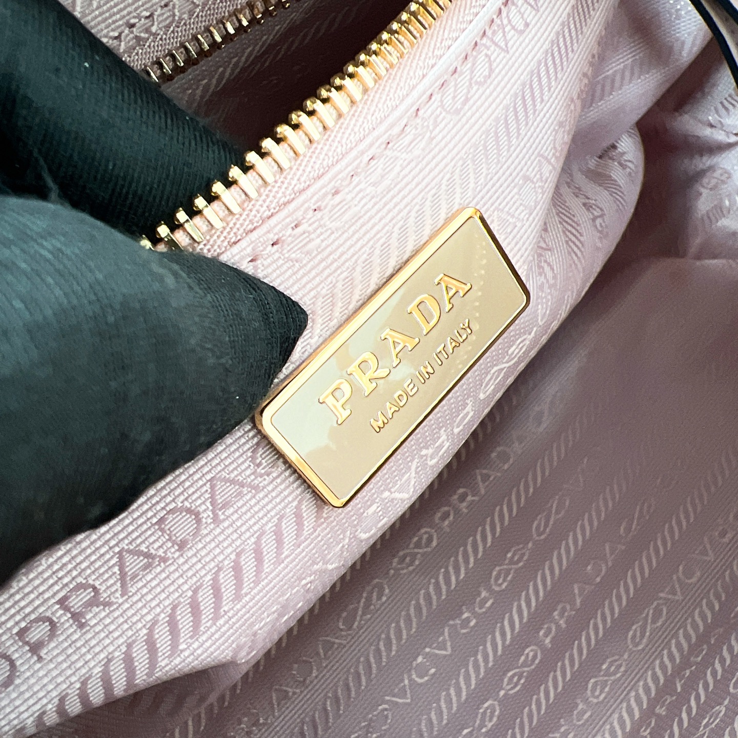 Bagsaaa Pra*a Dangle medium leather top-handle bag 1BB138 powder pink - 30cm