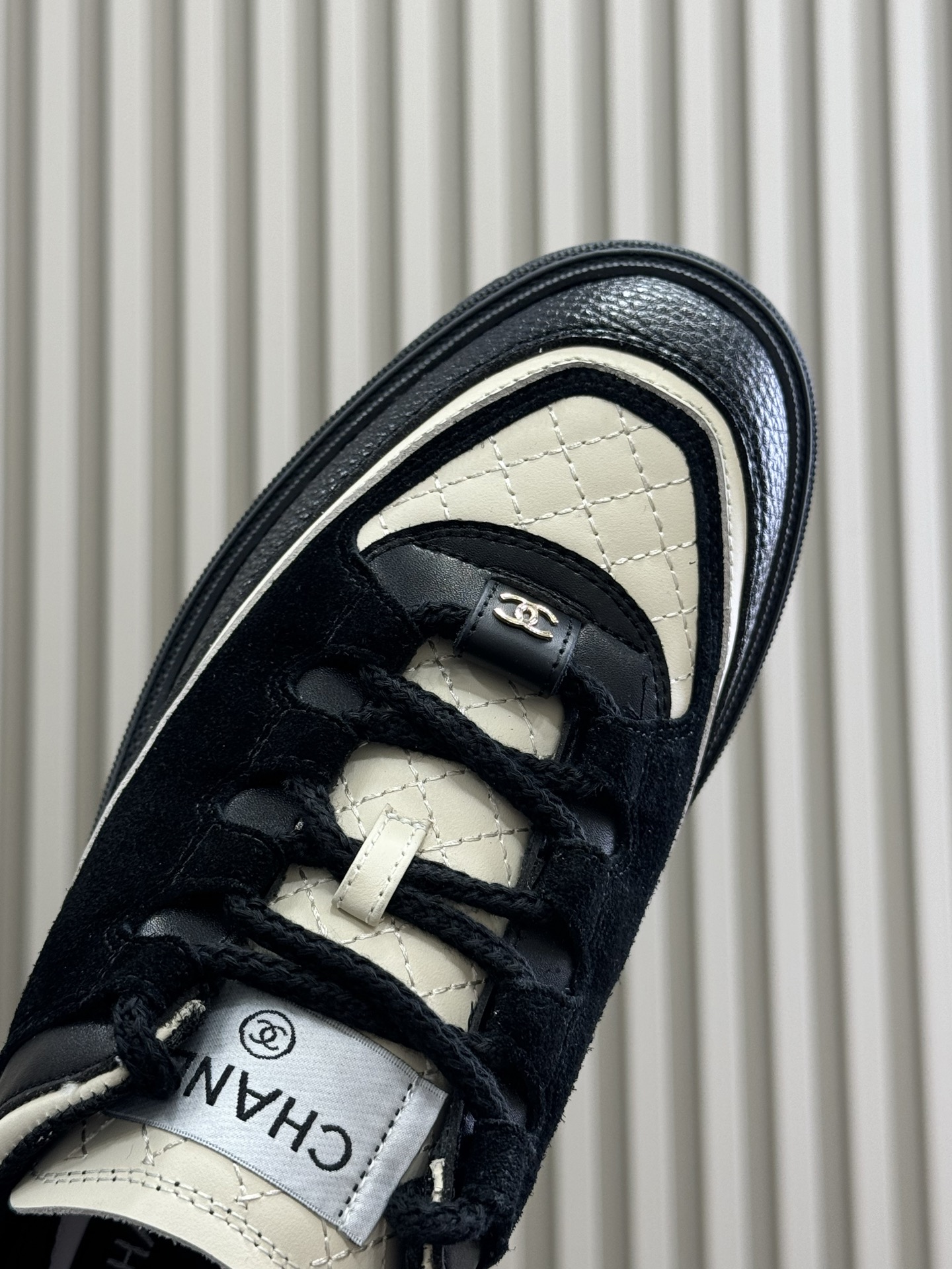 Bagsaaa Ch**el Trainers G46258 Black & White
