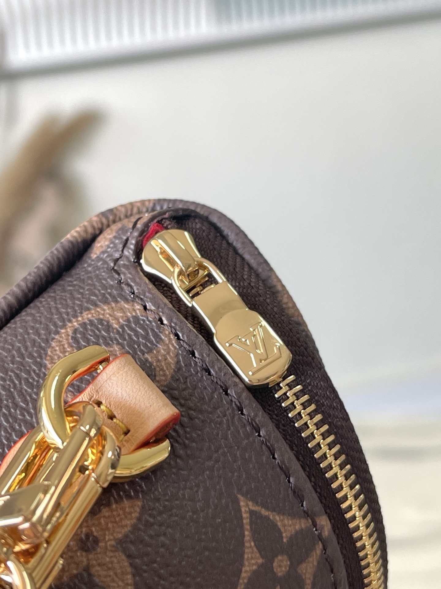 Bagsaaa M13449 LV x TM Mini Bumbag Monogram & Cherry - 17cm