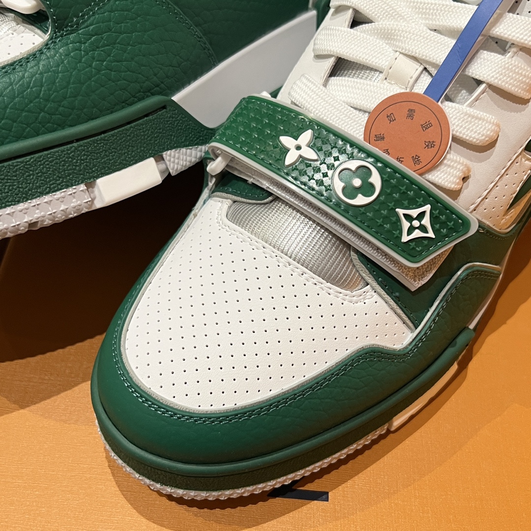 Bagsaaa LV Trainer Sneaker Green & White
