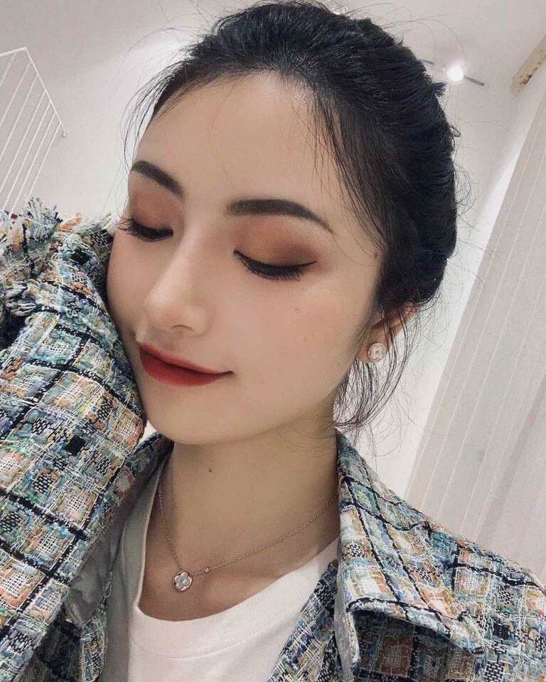 Bagsaaa LV Necklace 09