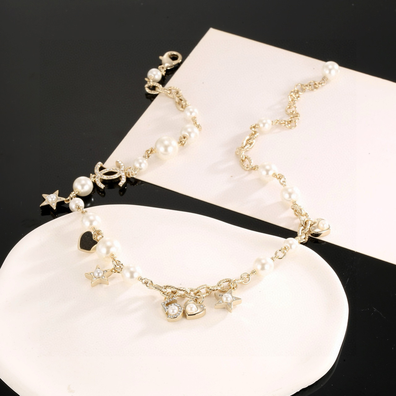 Bagsaaa Ch**el Necklace 09