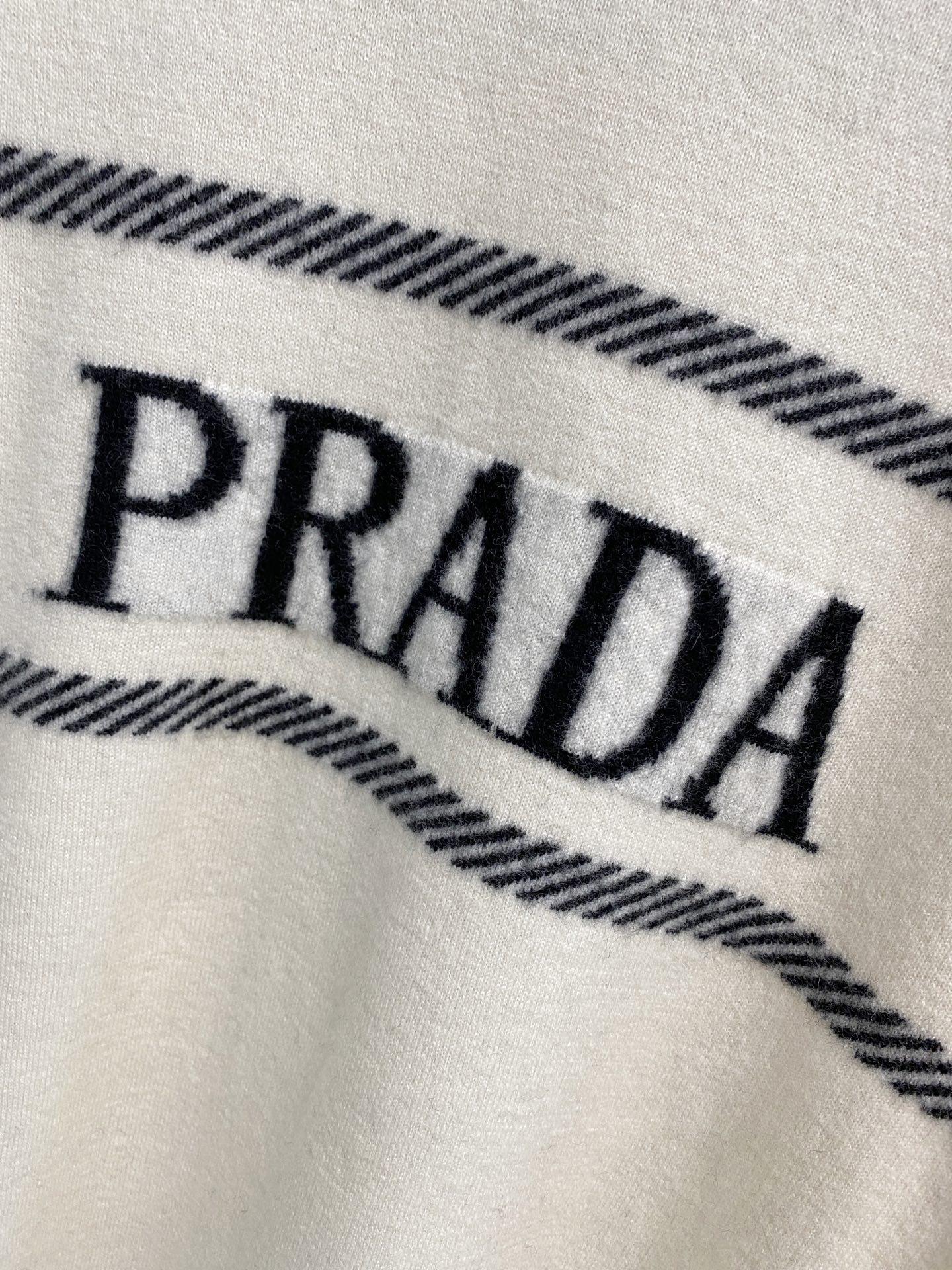 Bagsaaa Pra*a wool and cashmere crew-neck sweater white