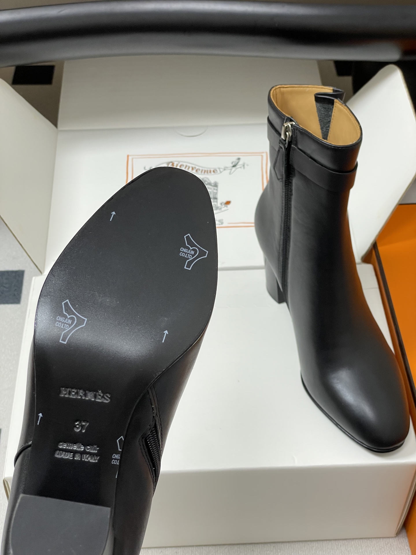 Bagsaaa H**me5 Saint Germain ankle boot black - 7cm