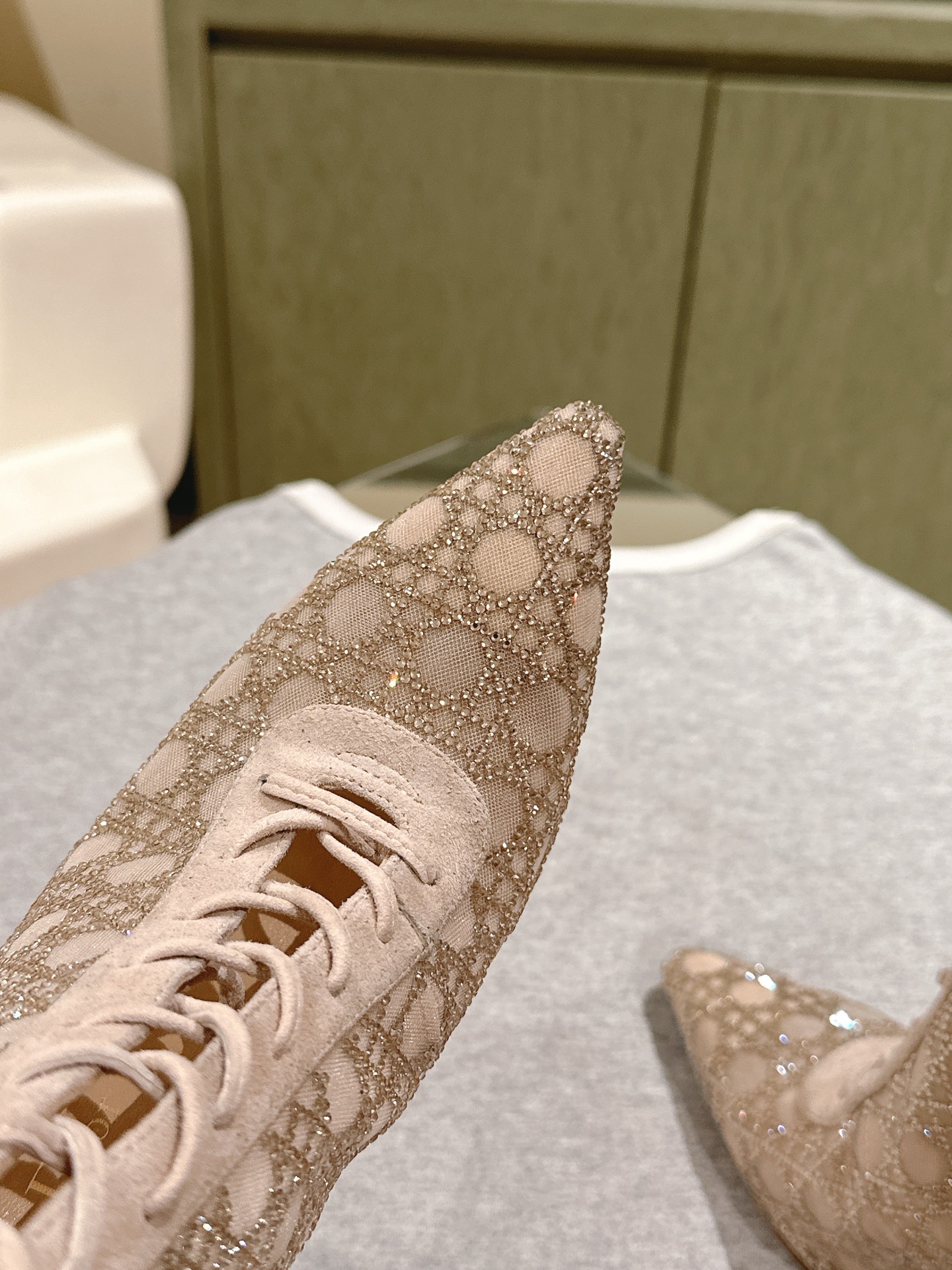 Bagsaaa D10r D-Lace ankle boots in beige mesh