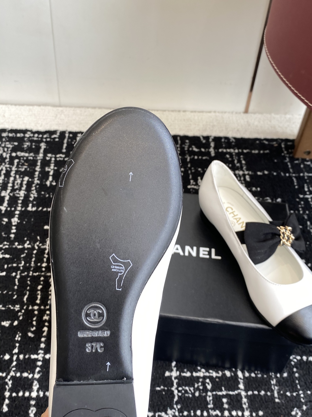 Bagsaaa Ch**el Mary Janes G46811 White