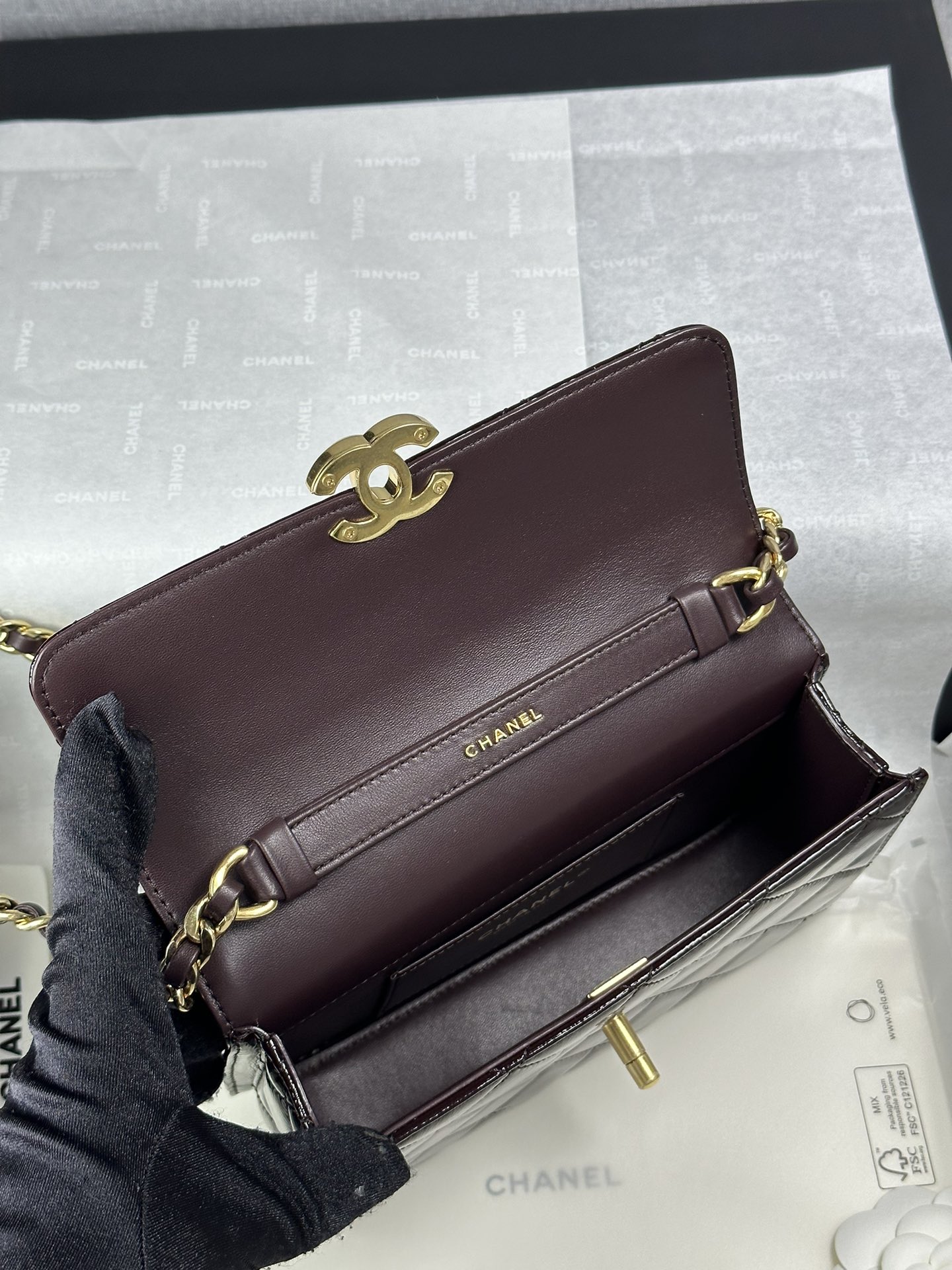 Bagsaaa Ch**el Mini Flap Bag AS5618 Dark Brown Patent - 19.5cm