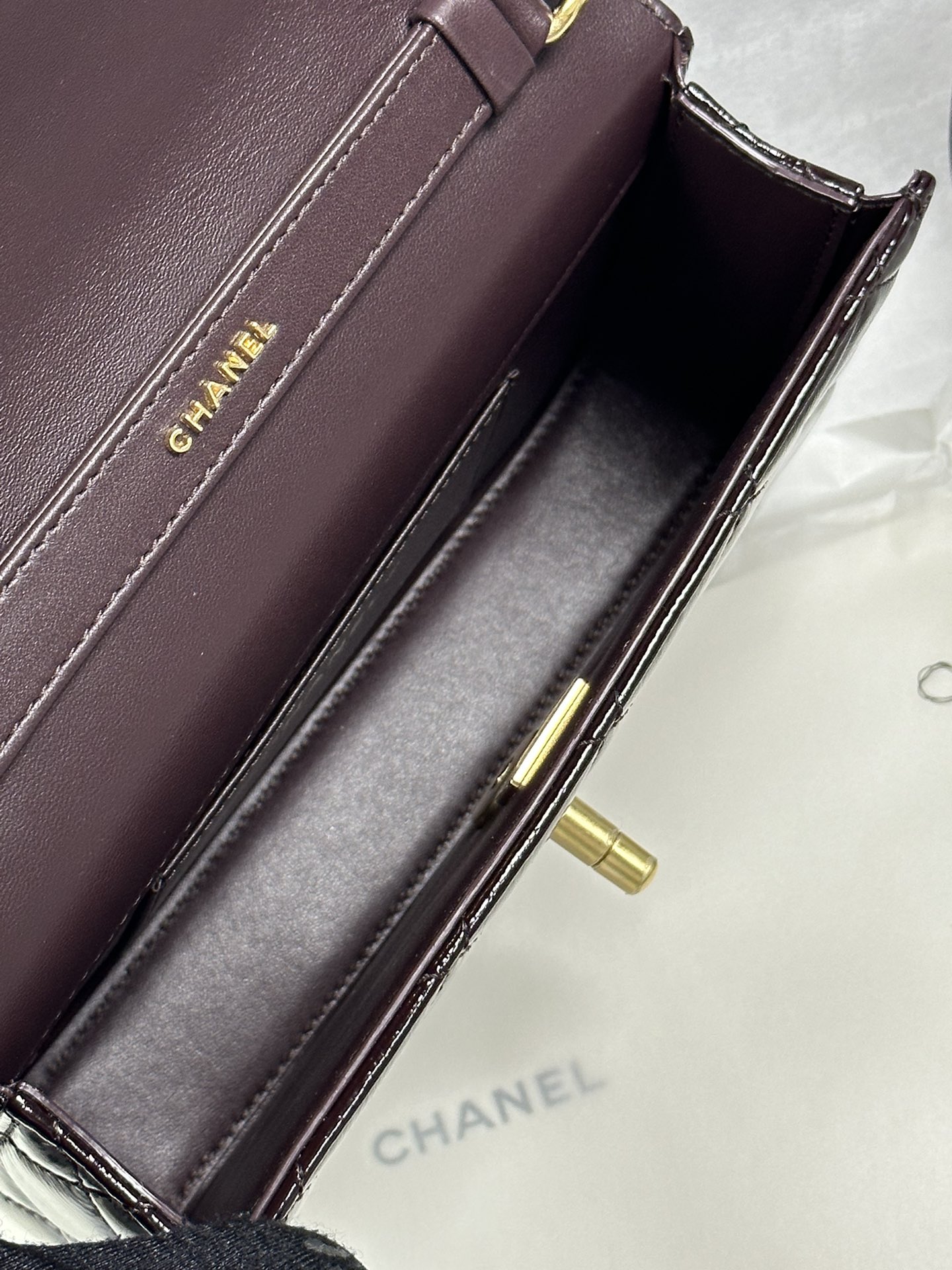 Bagsaaa Ch**el Mini Flap Bag AS5618 Dark Brown Patent - 19.5cm