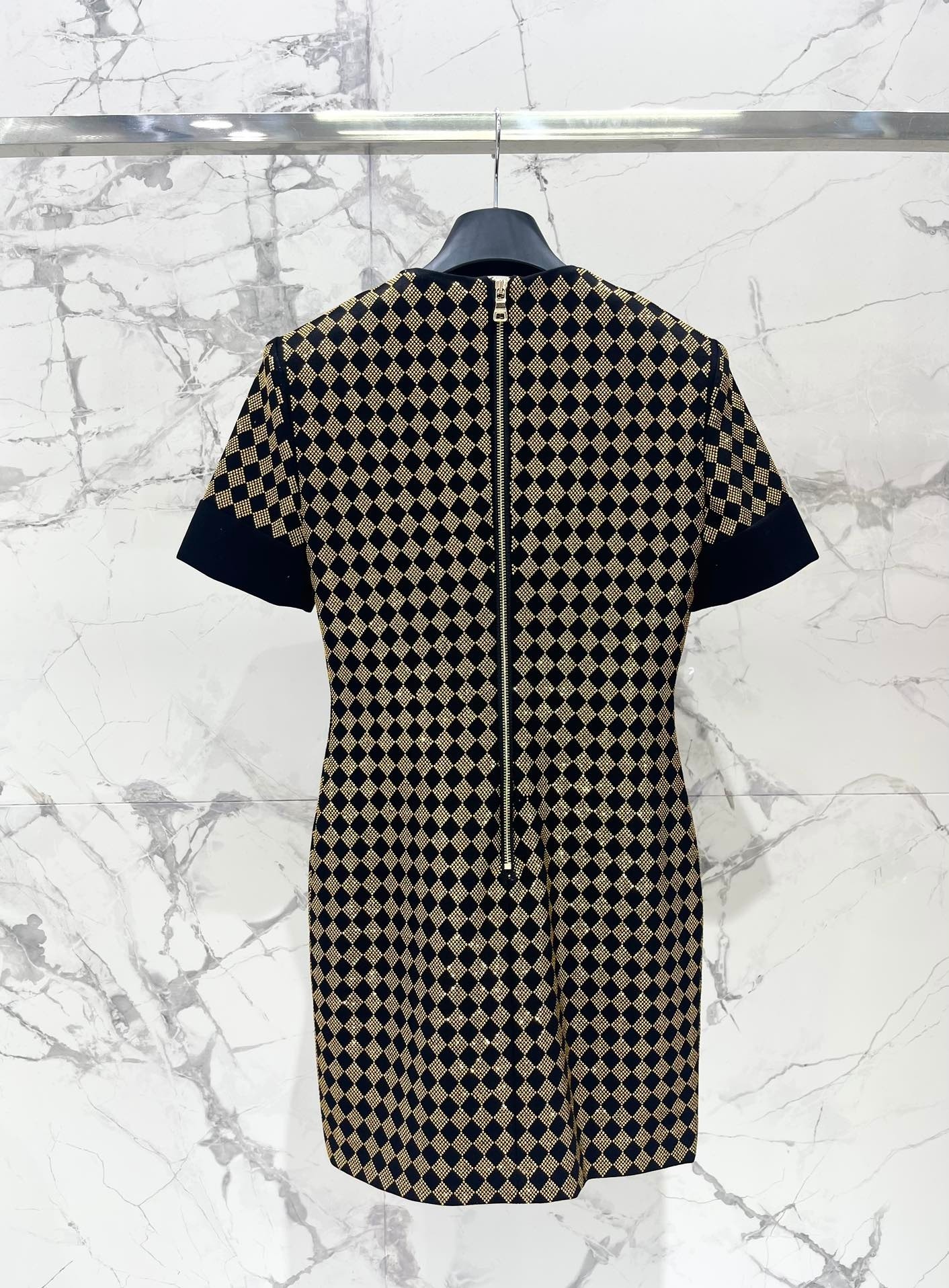 Bagsaaa Balmain short-sleeve mini dress with black and gold D1am0nd
