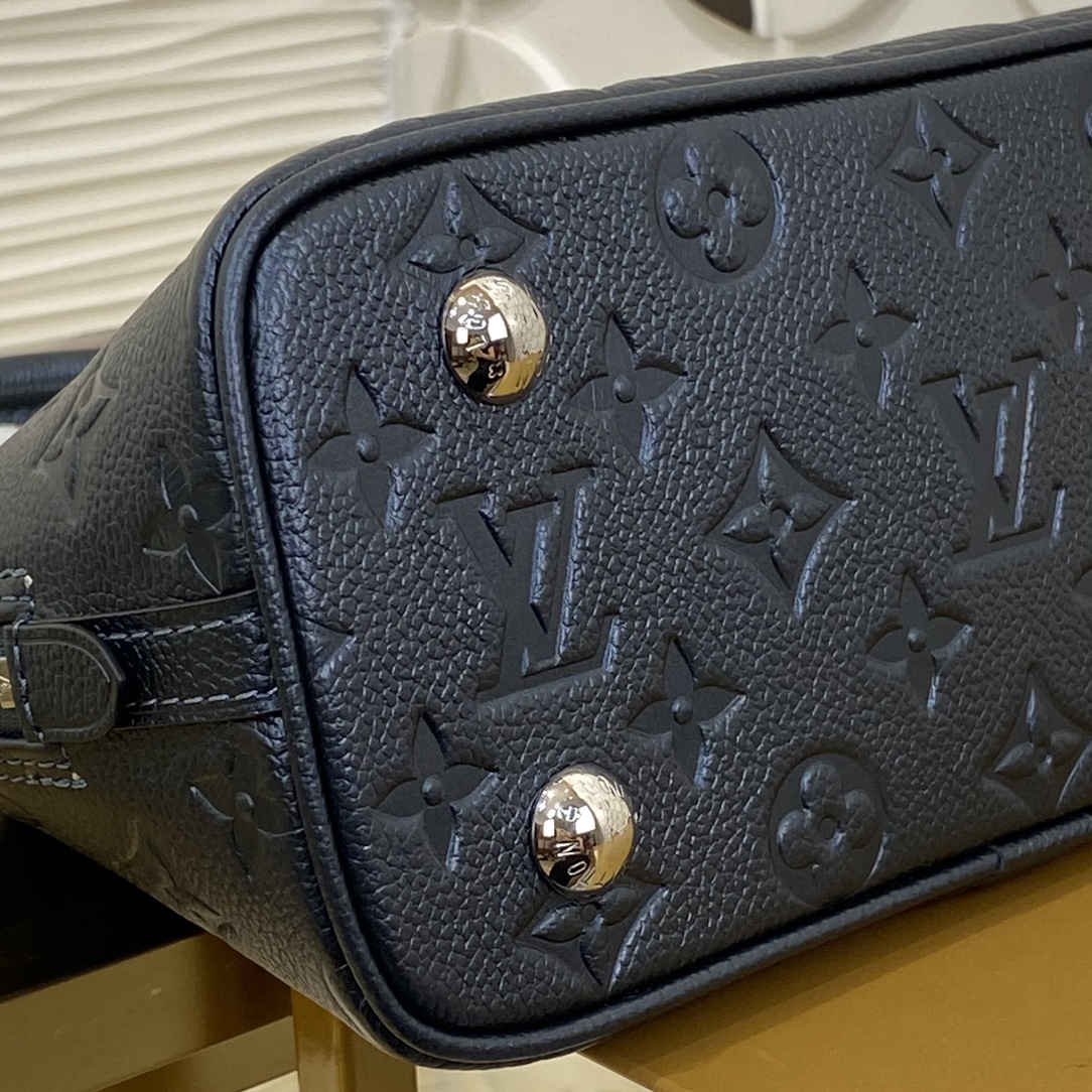Bagsaaa L0vis Vvtt0n Neo Alma BB handbag in navy blue Monogram Empreinte - 23.5cm