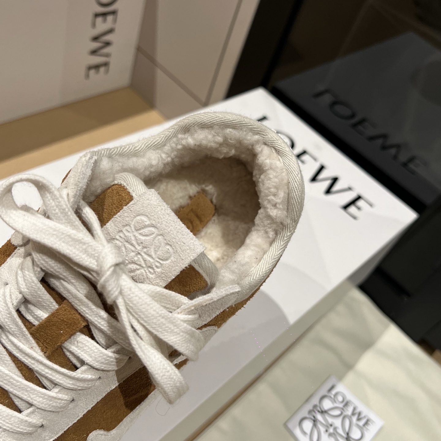 Bagsaaa L0ew* Ballet Runner 2.0 sneakers in a tan and white colorway