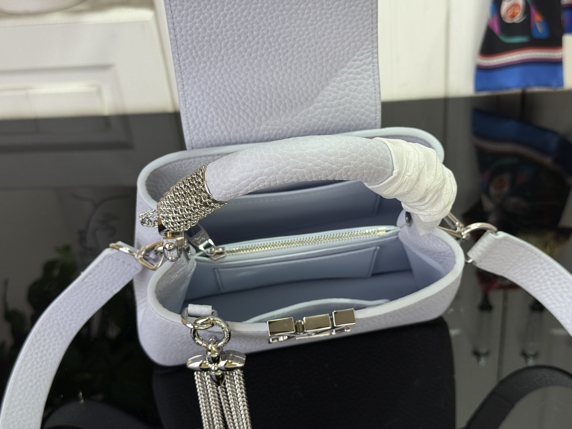 Bagsaaa LV M26328 Capucines Mini Frozen Blue - 21cm