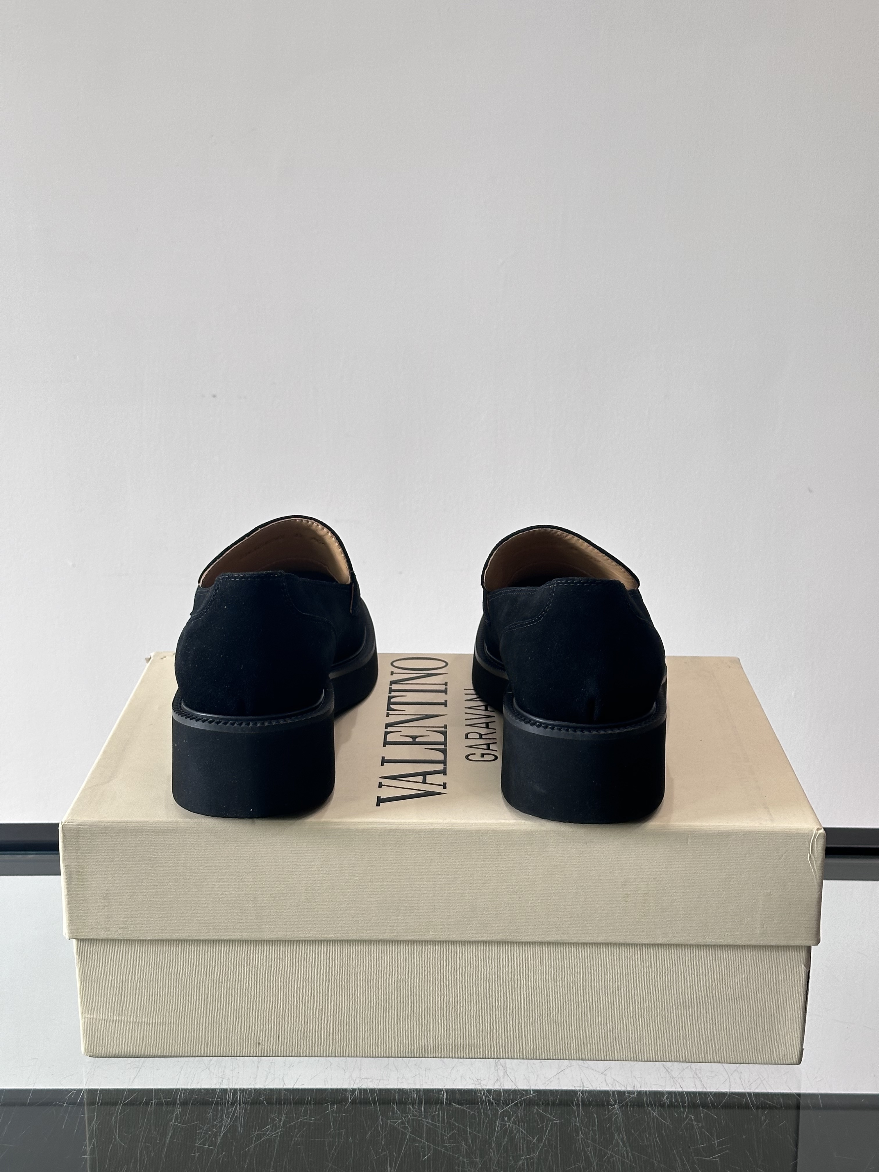 Bagsaaa Va1e*ntin0 Garavani Toile Iconographe loafers