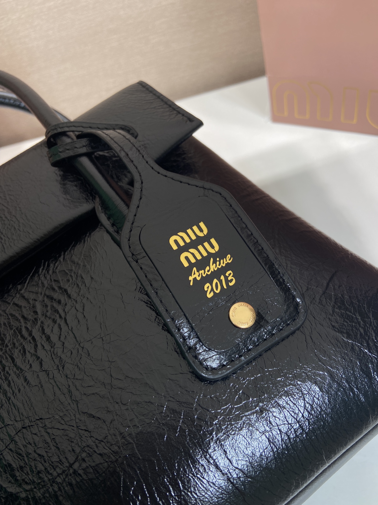 Bagsaaa Miu Miu Solitaire leather bag 5BA302 black - 28cm