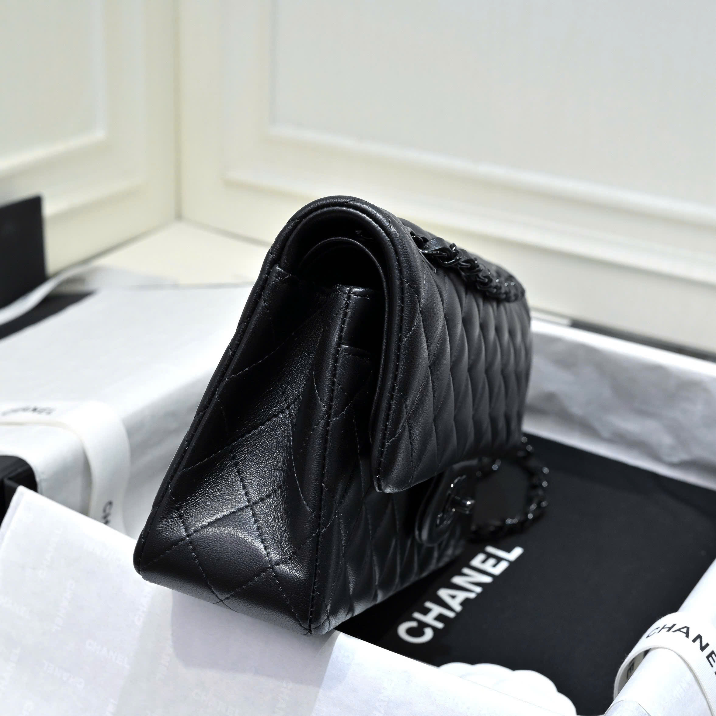 Bagsaaa Ch**el Small Flap Bag Full Black - 23cm
