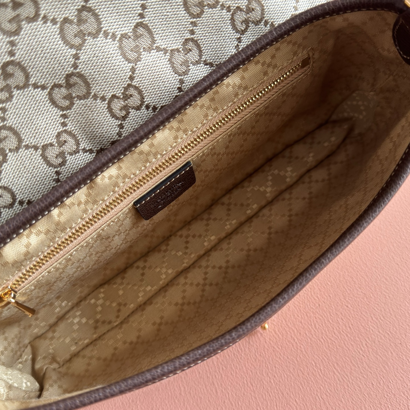 Bagsaaa New Collection 2026 Gvc*1 Aperitivo medium shoulder bag 866720 beige - 26cm